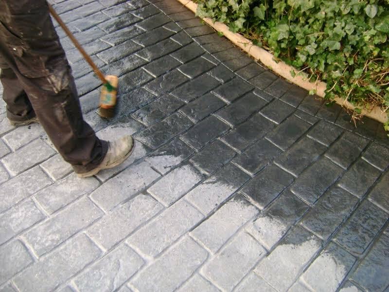 Concrete sealant